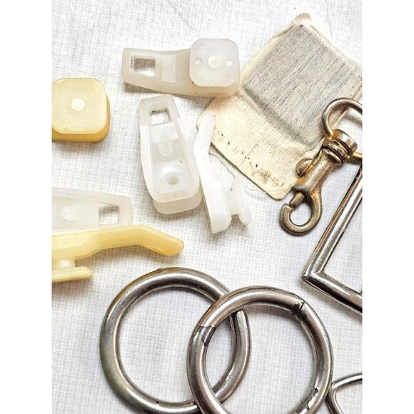 Assorted Vintage Buckles Zippers & Hardware Set For Crafting & Sewing - Picture 12 of 14